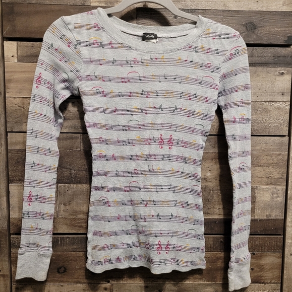 Vanity Tops - VANITY Gray Musical Notes Waffle Top